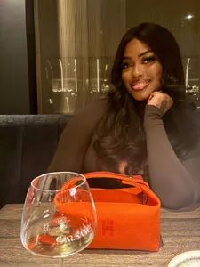 Public od ebonykinky01  6 snímek