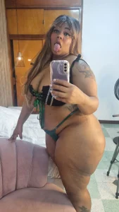 New outfit💚 de rachell_queen_  Imagens