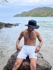 Rogers_cum_ Public Immagine  3