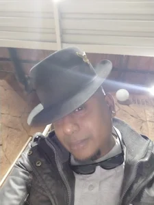 HUNTER-FUCKED_YOUのPublicの 4枚の写真