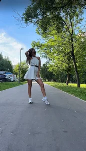 DeanneHenagan Public Immagine  2