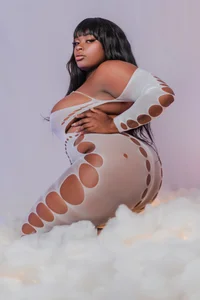 AdaBennethHeaven Bild