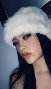 _Miaaa Public Foto 3