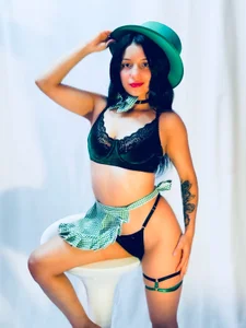 ChloeRosey🍃🍀 Bild 5