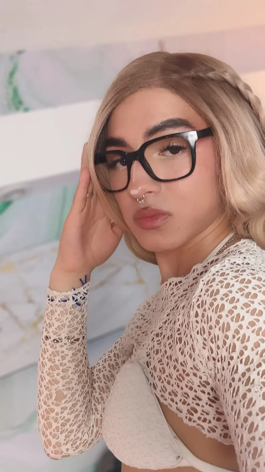 Christine_Wild 热门图片 712