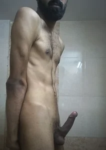 Aroused_Tenancy Hairy Dick with Abs Poză 2