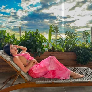 MaddisonTaylor1 kullanıcısının Sunset Seduction 🌤 albümü -  8 fotoğraf