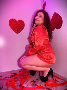 Serena_Houstonn VALENTINE'S DAY Pic 5