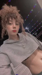 LioraVelvetC kis Εικόνα 2