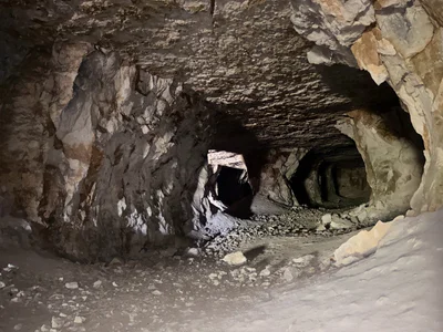 MistyBarnes Find me in this cave Pic 5