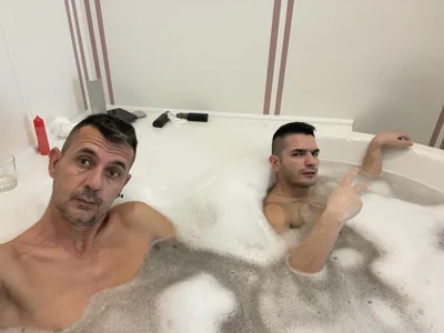 COPPIAGAYHOT FOTO BOYS Poză 8