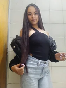 Camille_giaxx Public Pic 2