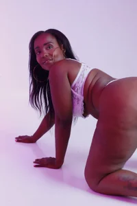 VanessaBels_ 📸 Pic 2