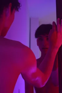 Foto sexual de evan_pierce Living in the smoke 3