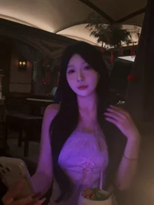 Angel616 心仪(xinyi) টি ছবি