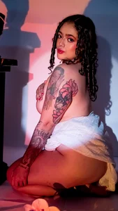 KayllaEvanss_ 🔥 "Wait for me, the best always takes a little longer." Pic