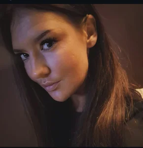 Nina24 Public Billede