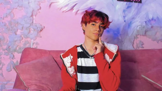 Leo_GlowのInnocent but dangerousの 3枚の写真