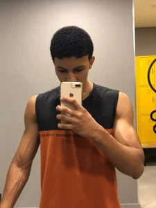 RickyEbony Just as I have veins in my arms, I have them in my dick Εικόνα