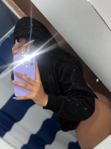 Elahia_gomez Public Pic 6