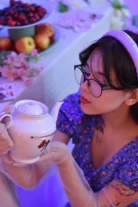 Hotary_Yuko: Alice in Wonderland ( 9 фото)