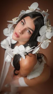 Antonellaparis_ kullanıcısının sensually charming 💕 albümü -  4 fotoğraf