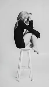 charloottee_1 My glamour seduces and drives you crazy 💕 Pic 2