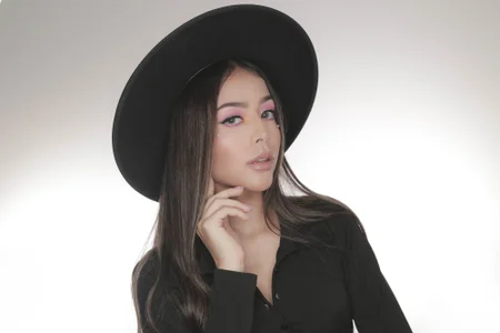 AmyDavis_ Amy's paradise Pic 4