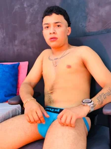 MarcusLux_ Public Pic 4