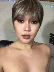 MACYSUCKER69's XXX Nude Photo 2