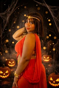 arianna_millers Welcome to the night of sin 🕷️🎃   👻🎃 Pic 2