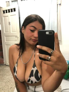 who_is_milyxx in thongs Pic 7