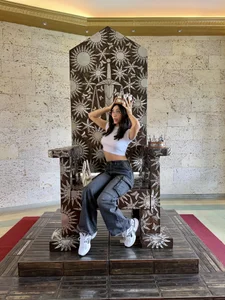 MarianaBranzz The queen of your wet dreams টি ছবি