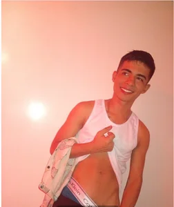 😝 od Apolo_Richards  2 snímek