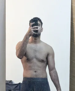 Abhi-here Public Pic 2