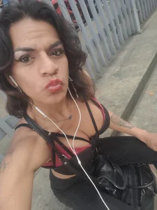 harleyqueehh: Public ( 3 фото)