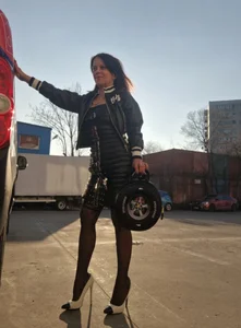 Lissabeta Leather sexy Immagine  4