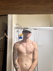 Stillhard8925 Free Pic 4