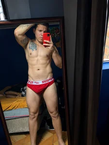 latino30's photo