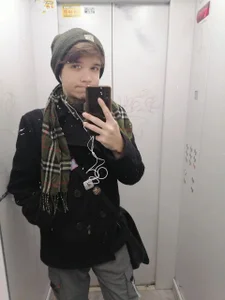 tailer_ Public Hình