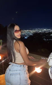 JessicaSloan Public Pic 5