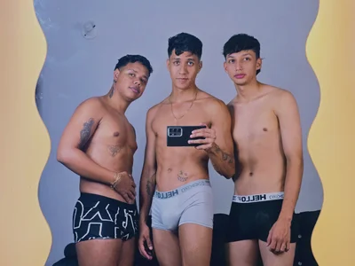 Mael ⭐Sebas ⭐ Robert de MaelSebasAndRobert1 Foto