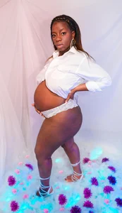 Zdjęcia KayaBrown Horny Pregnant:  8