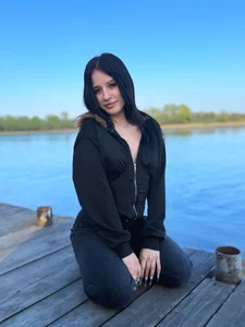 JaneRayan Would you recognize me on vacation?😅😘 사진 2