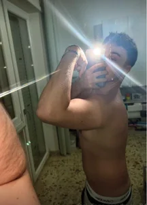 NaplesGuy04Public Bild