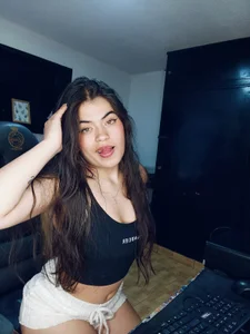 Katia_pretty_xのI wish you to think of me always! ❤️‍🔥の 3枚の写真