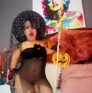 danycute_ welcome my king Poză 3