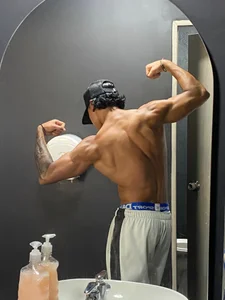 Jeremy_wallker🦾🦾🦾 Bild 5