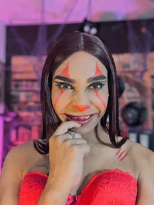 caribbean_passion_ trick or treat 🍬🎃 Pic