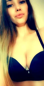Emily__Kissable Public Εικόνα